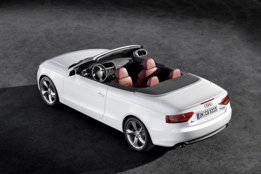  Audi A5 Cabriolet 3.0 TDI 2009 года  (фото 6 из 72)